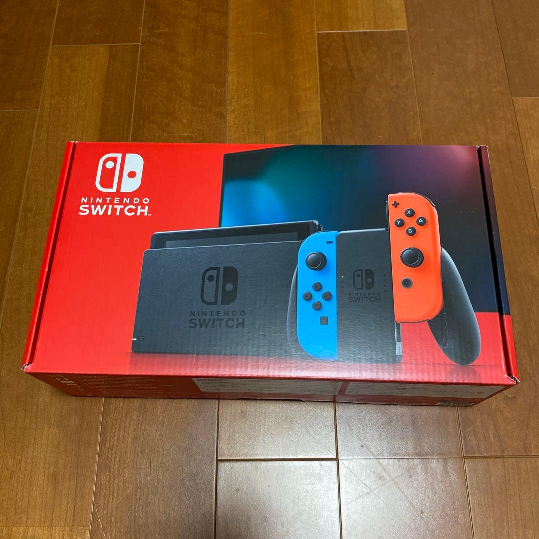 完動品　美品　箱付き　任天堂　Switch ニンテンドー