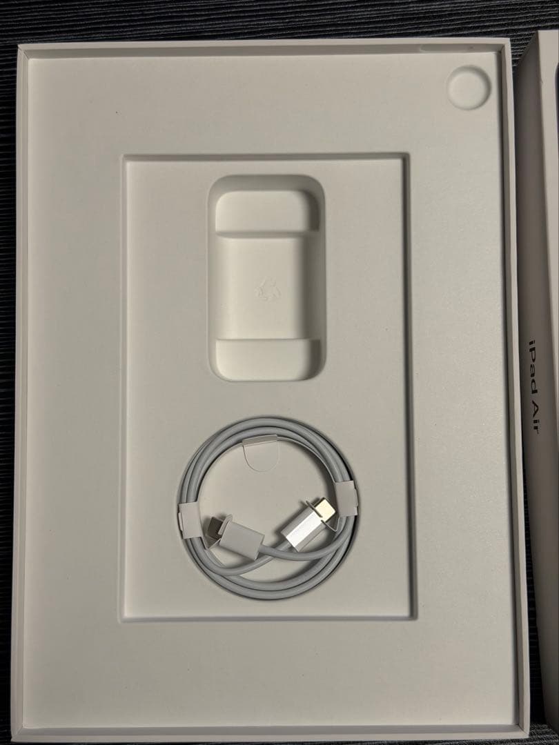 iPad Air (第5世代) Wi-Fi 64GB スペースグレー