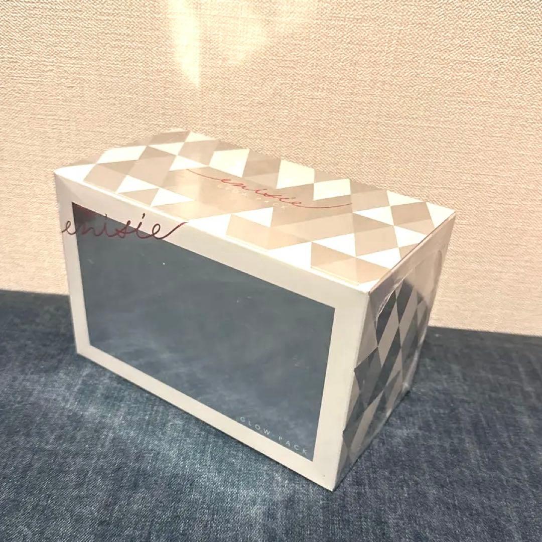 新品未開封　エニシーグロウパック　フェイシャルジェルパック　たかの友梨にて購入