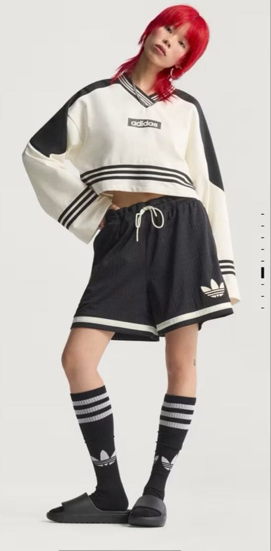 adidas ブロッキング クルーネック スウェットシャツ