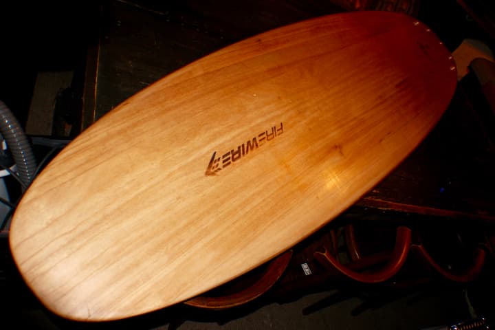 引き取り限定、超浮力大人気の名器ファイヤーワイヤーサブムーン（ティンバーテック）