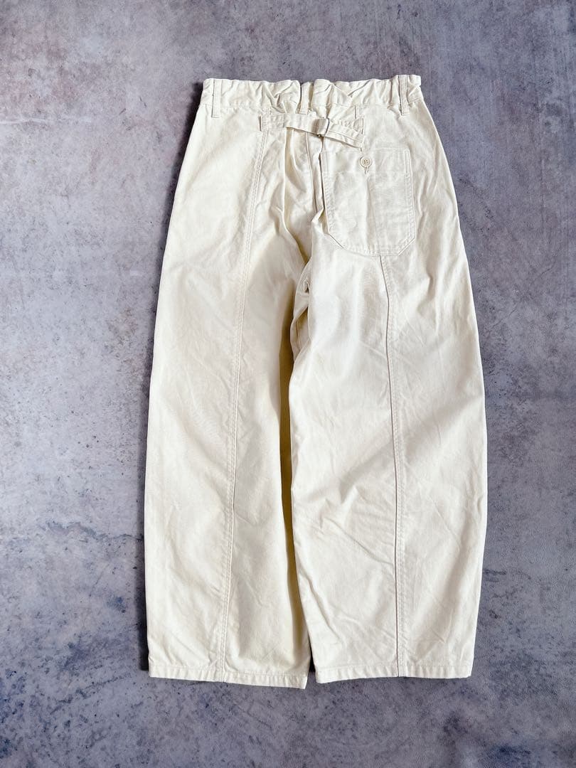 D.M.G ⿻ フレンチドリル アーモンドパンツ ルーズ 白 ボールパンツ 春