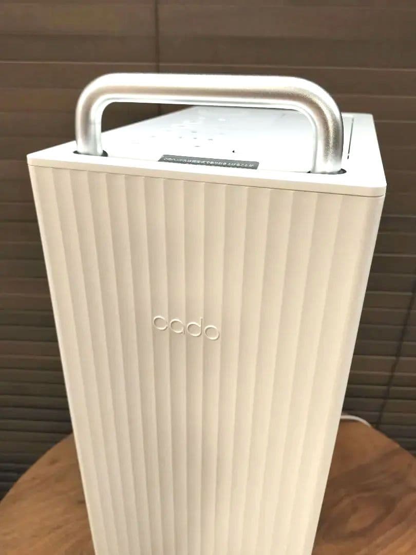 【未使用に近い】cado 除湿機 ROOT7100 ホワイト 　2021年製