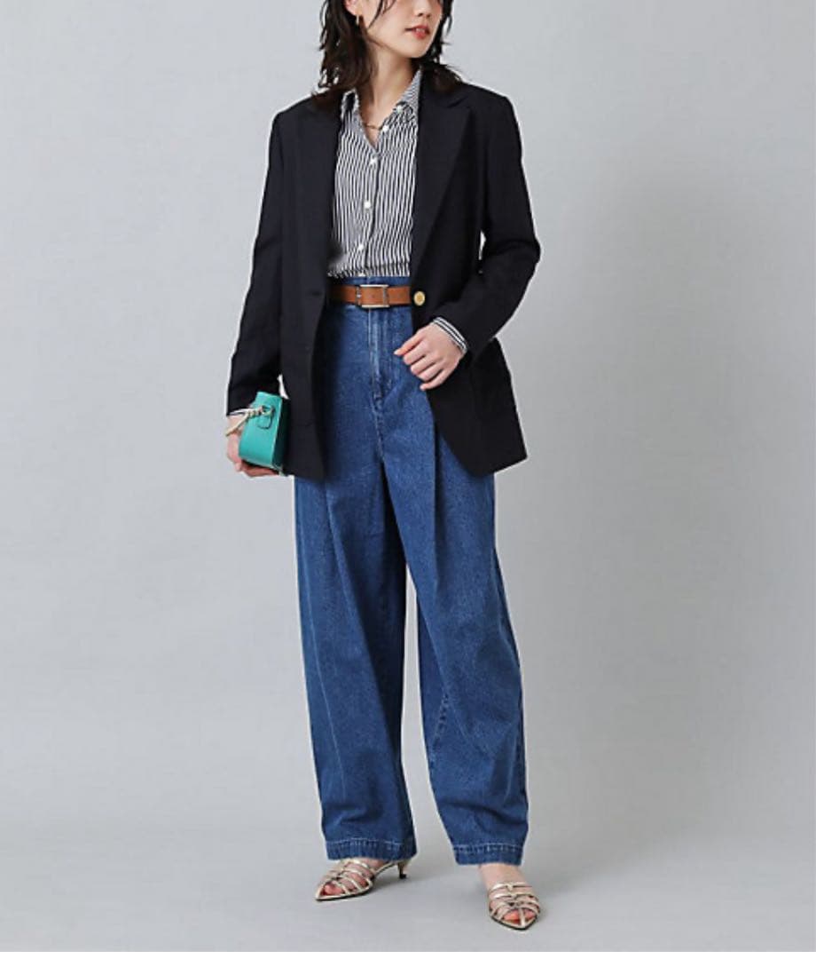 大きいサイズ　UNTITLED マナードベーシックジャケット　サイズ44