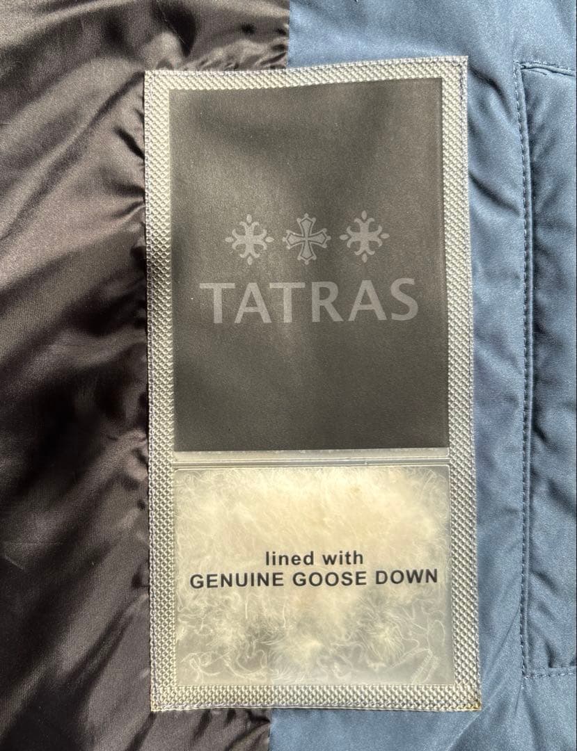 [新品未使用] TATRAS ファー付き青ダウンベスト　サイズ01