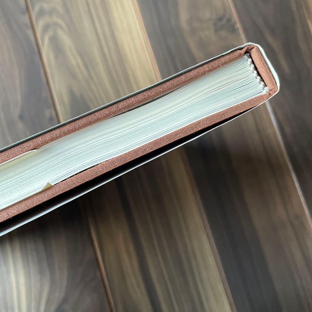 アート・デザイン・音楽 The Lotus Flower: A Textile Hidden in