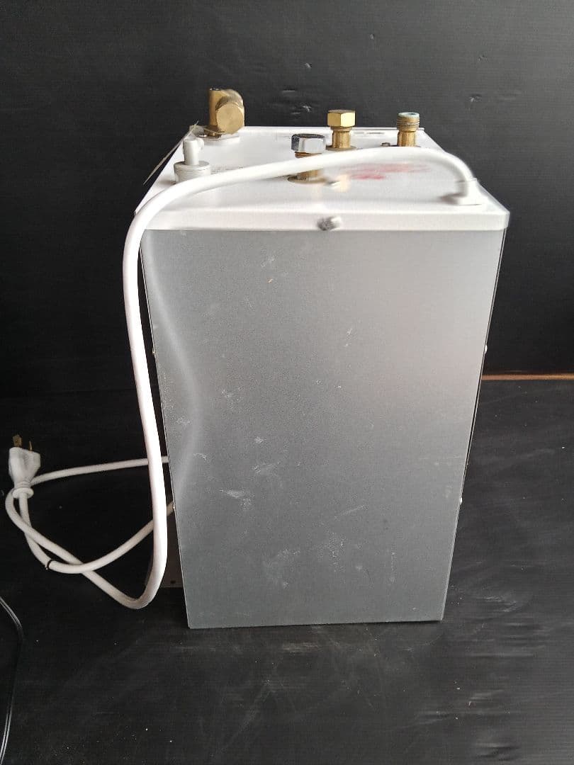 【美品】INAX 小型電気温水器 EHPN-KB12ECV2