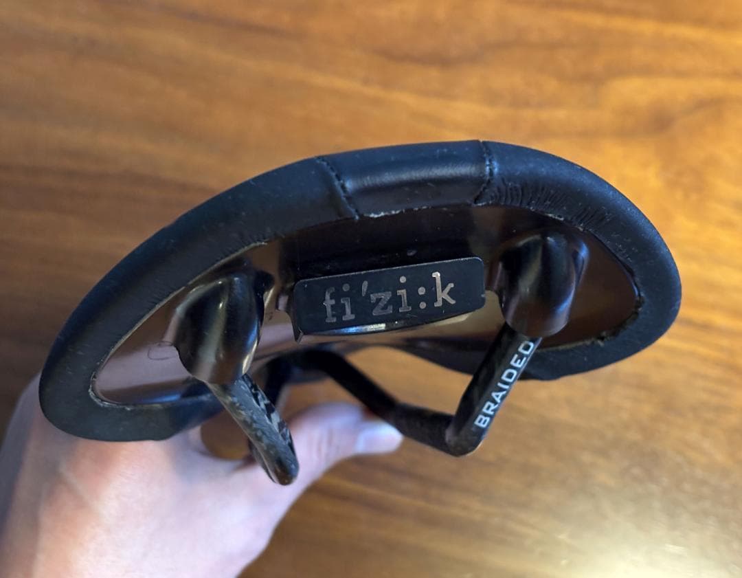 fizik Antares カーボンレール