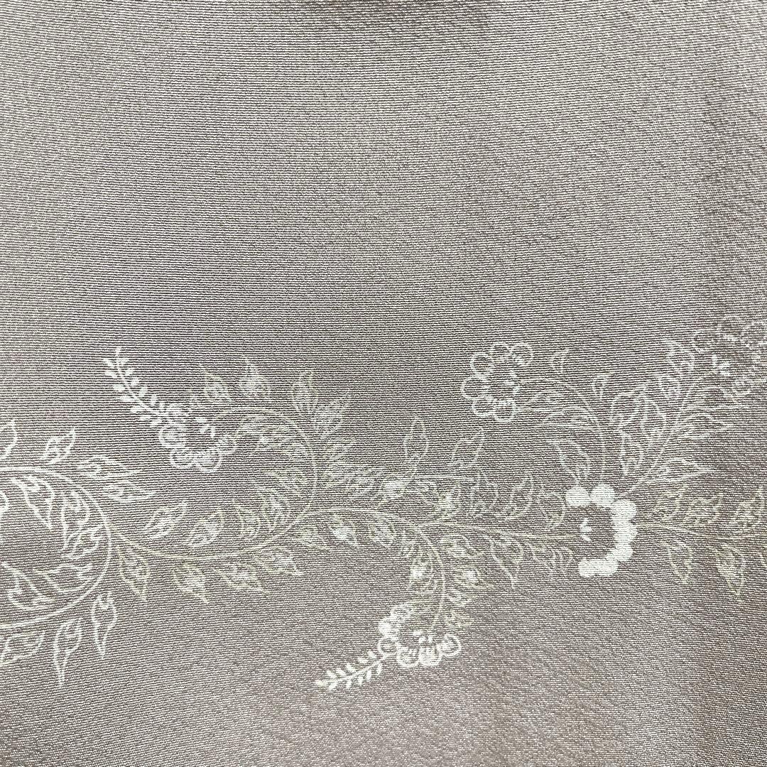 作家もの　付け下げ　唐花　唐草　ちりめん　くすみカラー　着物　034k