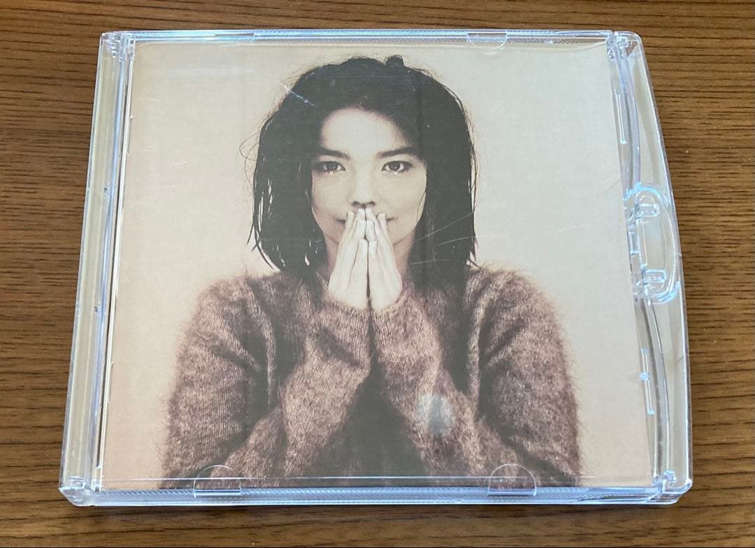 アルファクリムゾンカズ