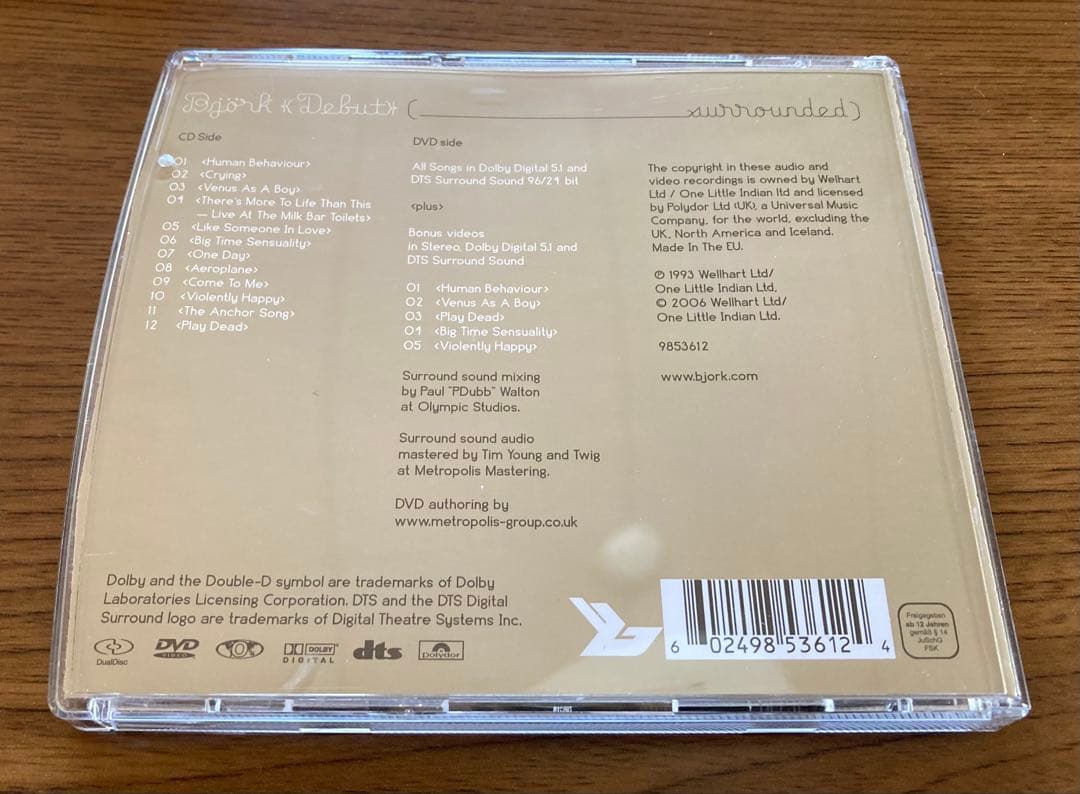 アルファクリムゾンカズ