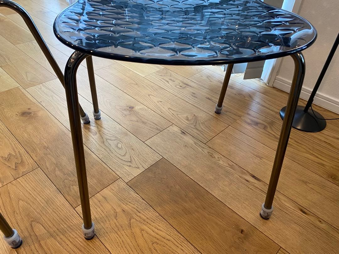 引き取り限定！カリガリス　サントロペ　チェア　スモークグレー　2脚セット