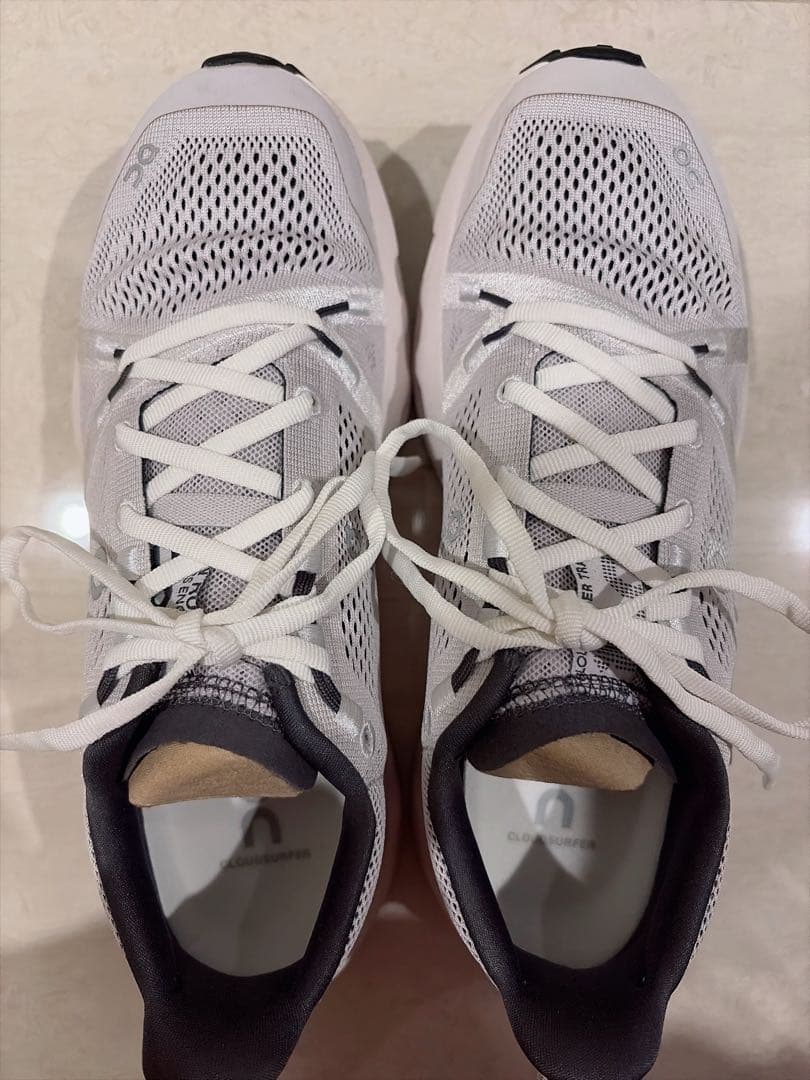 On（オン）クラウドサーファー Trail ウィメンズ レディース24.5cm