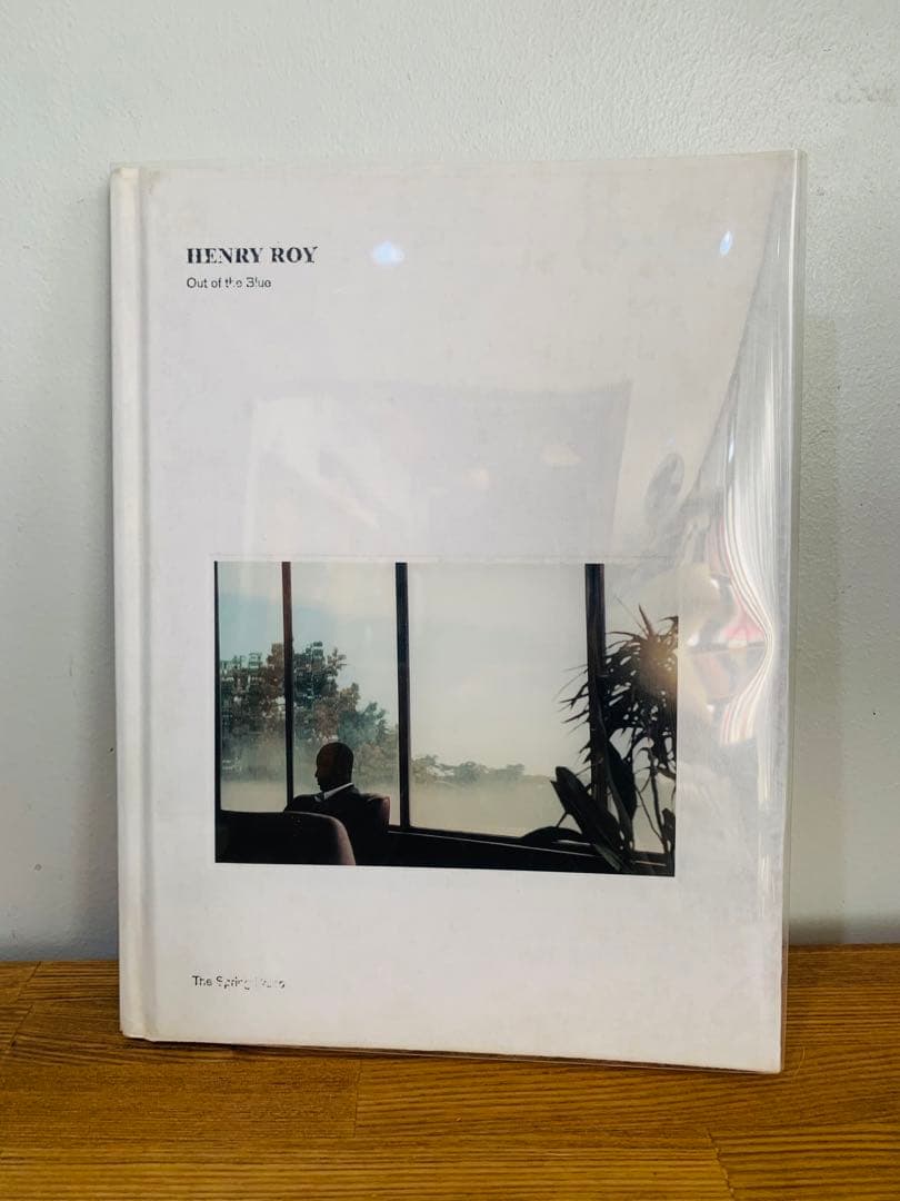 希少　サイン付き　アンリ・ロア　Out of the Blue　写真集