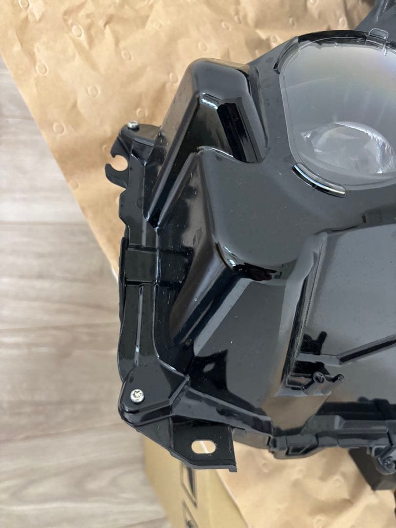 アクシス　クラウンスポーツ　ヘッドライト　左