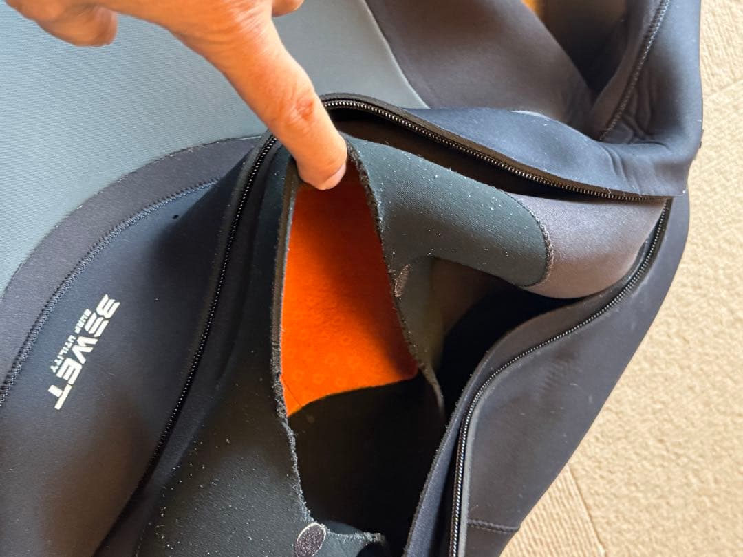 TOMO　ビーウェット セミドライ 5/3mm