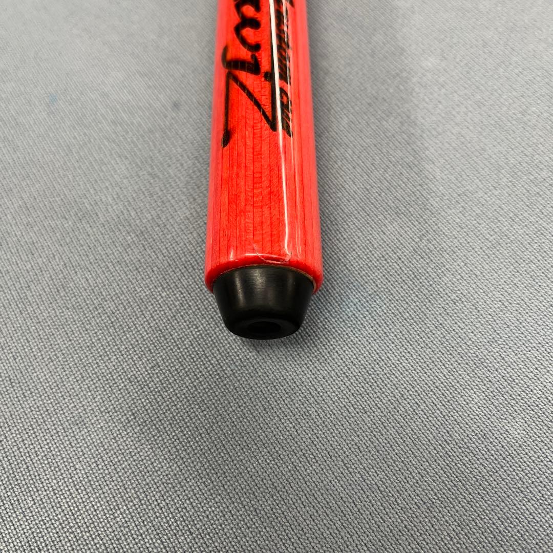 アワジジャンプキュー　ビリヤードキュー 赤・黒