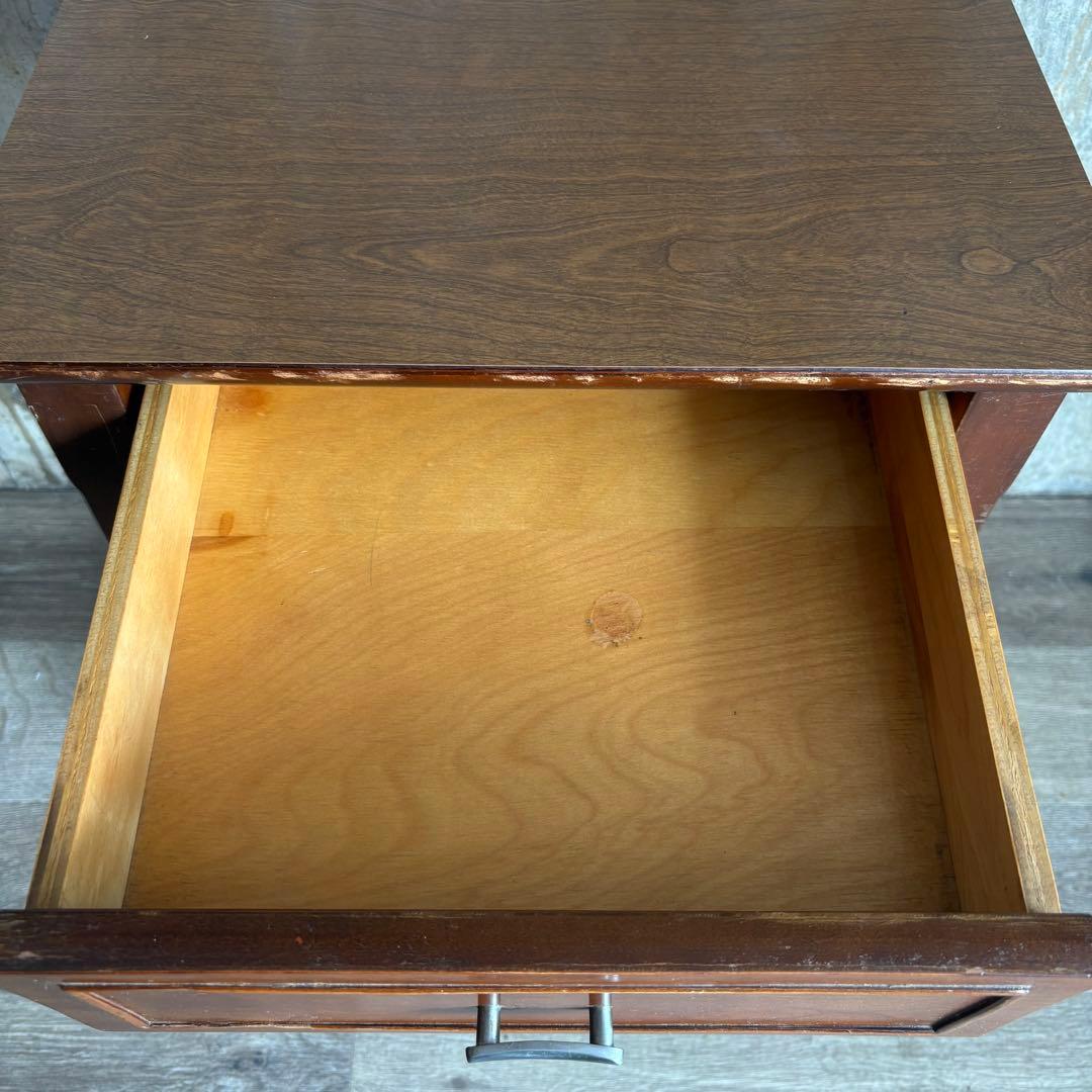 アメリカヴィンテージ US 米軍放出品　ナイトテーブル　サイドテーブル