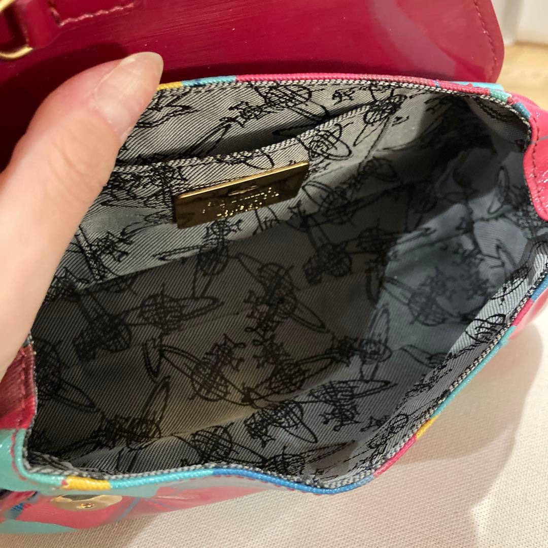 【美品(内側訳あり)】ヴィヴィアンウエストウッド　バッグ　クラッチ　ショルダー