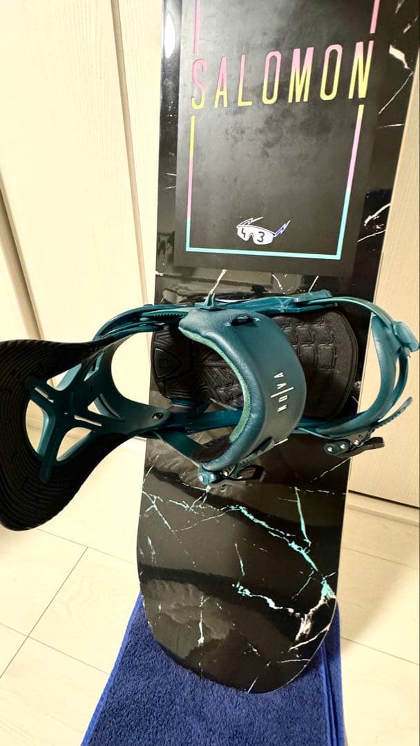 送料込み 美品 SALOMON スノーボードセット143cm Oh yeah