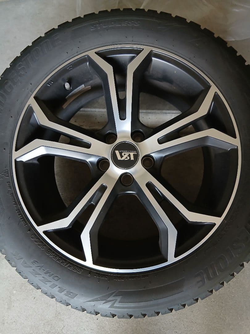 VOLVO　XC-40スタッドレスタイヤ&ホイール