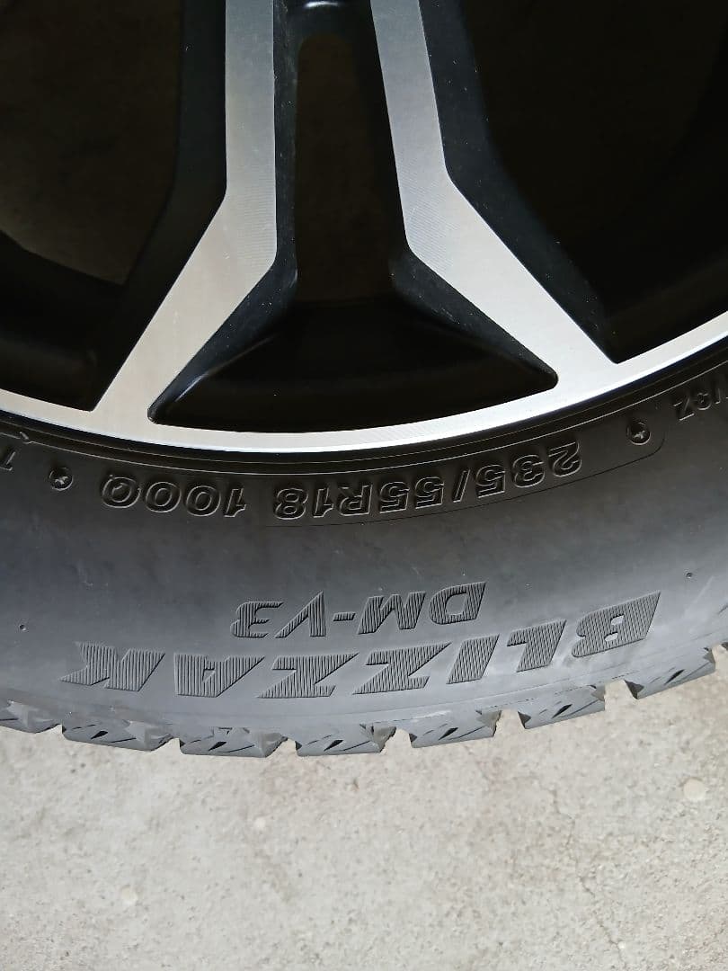 VOLVO　XC-40スタッドレスタイヤ&ホイール