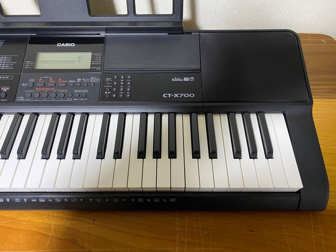 CASIO 電子キーボード　CT-X700