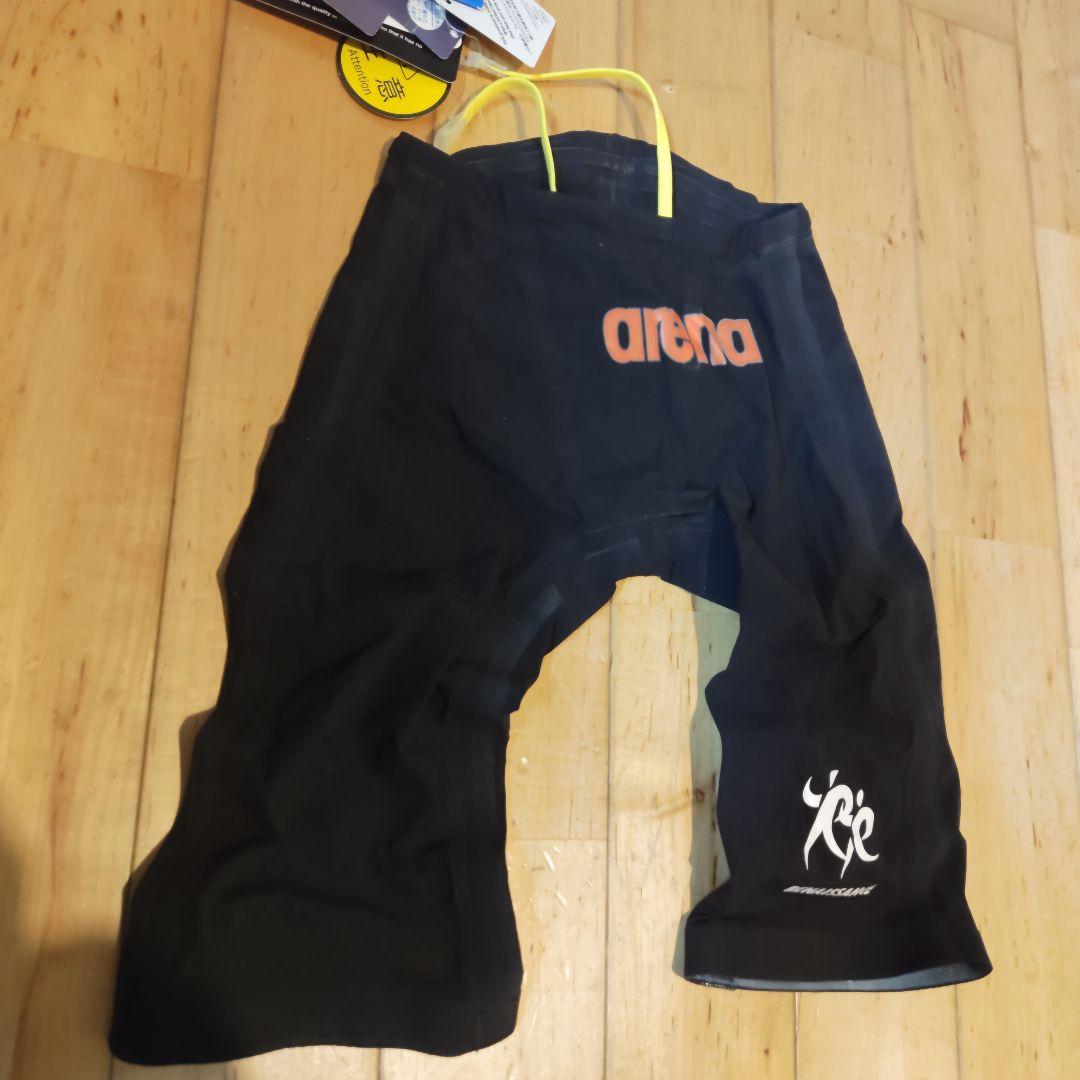 クマ　　競泳水着　サイズsss