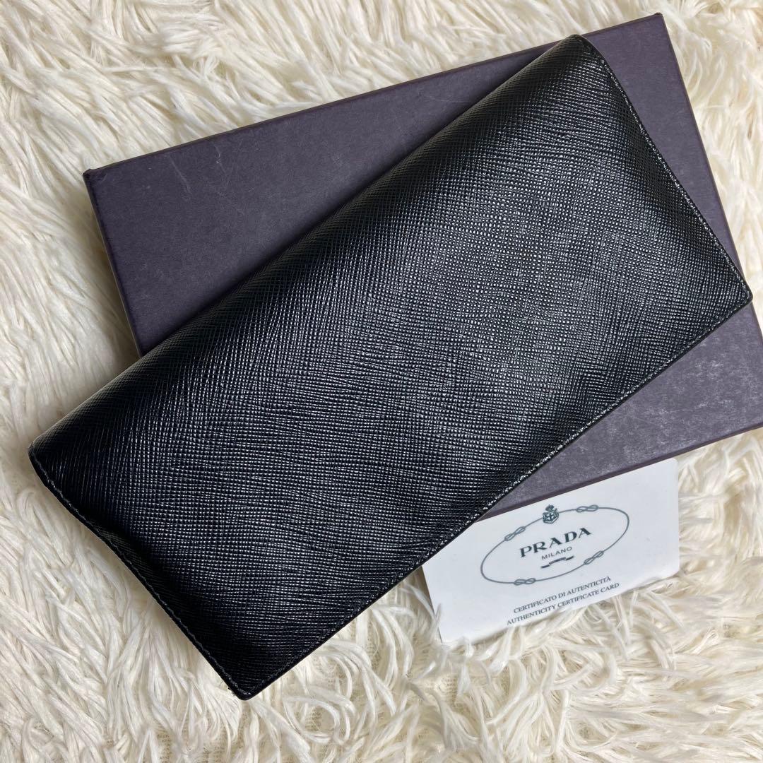 現行 プラダ ロングウォレット サフィアーノ 三角プレート IC内蔵