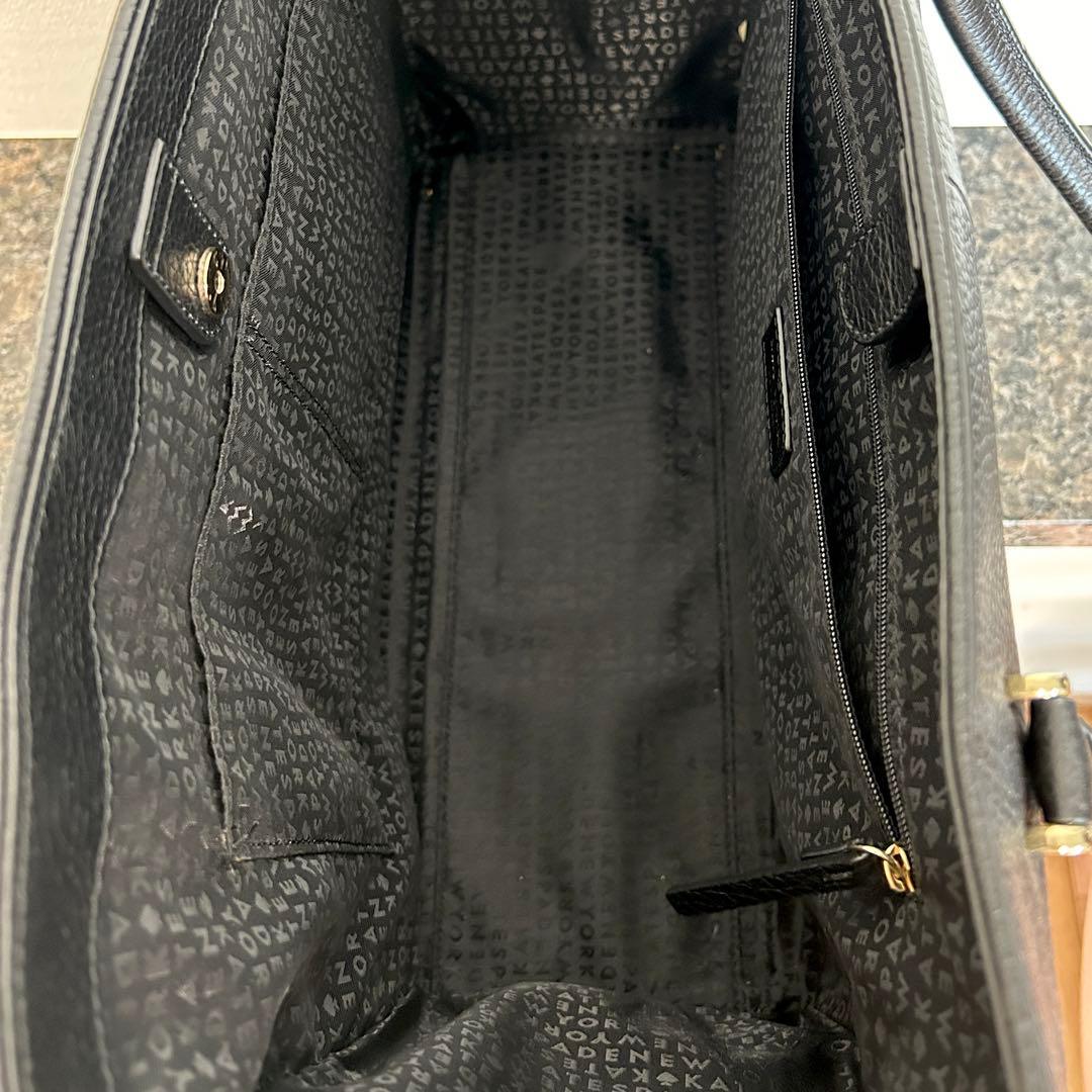 【未使用品】ケイトスペードニューヨーク　レザートートバッグ　黒ブラックA4サイズ