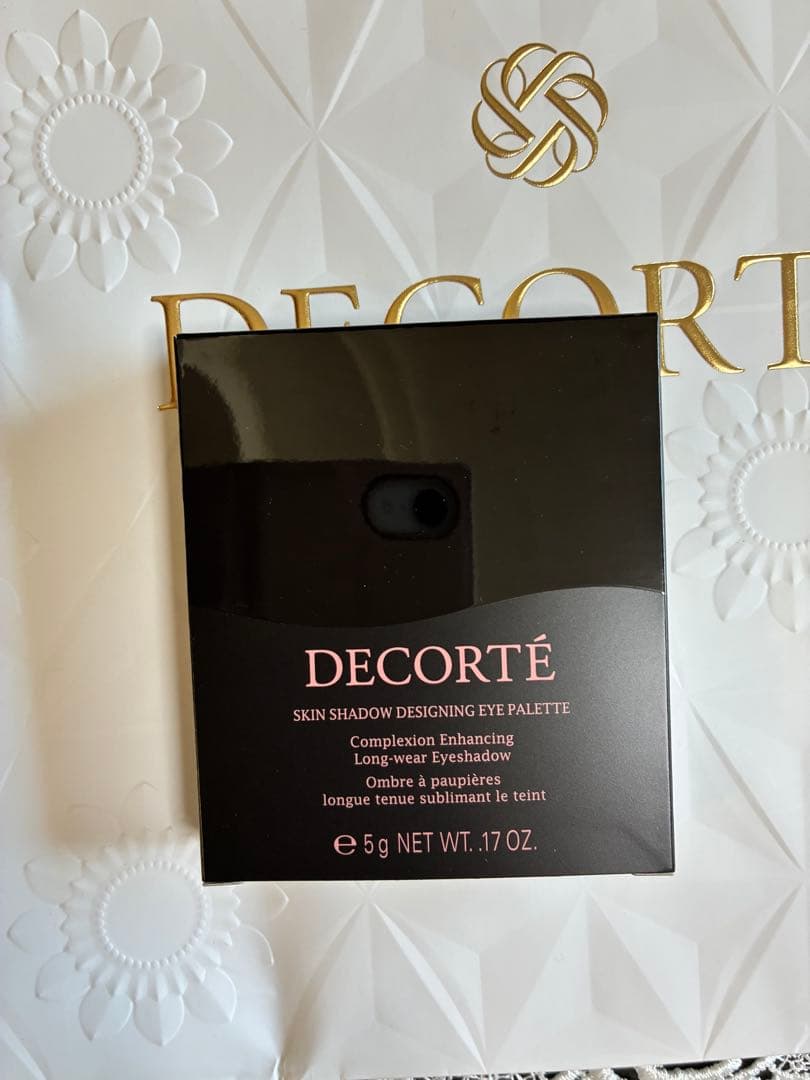 コスメデコルテ　スキンシャドウ デザイニング アイパレット09 新品未使用