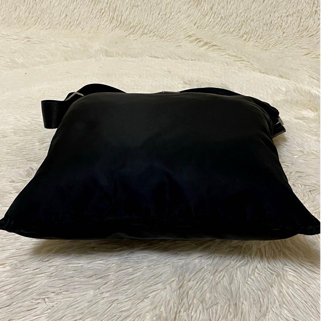 mimo@プロフ必読♡PRADA プラダテスート　ショルダーバッグブラック