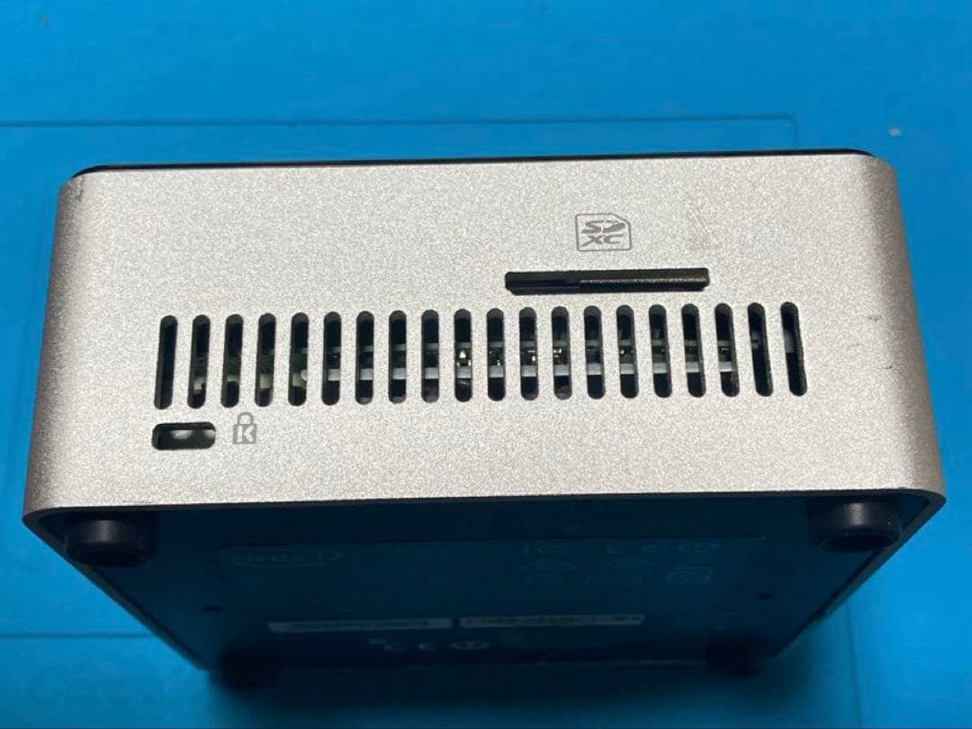 miniPC　intel NUC6 Core i3 Windows11 25H2