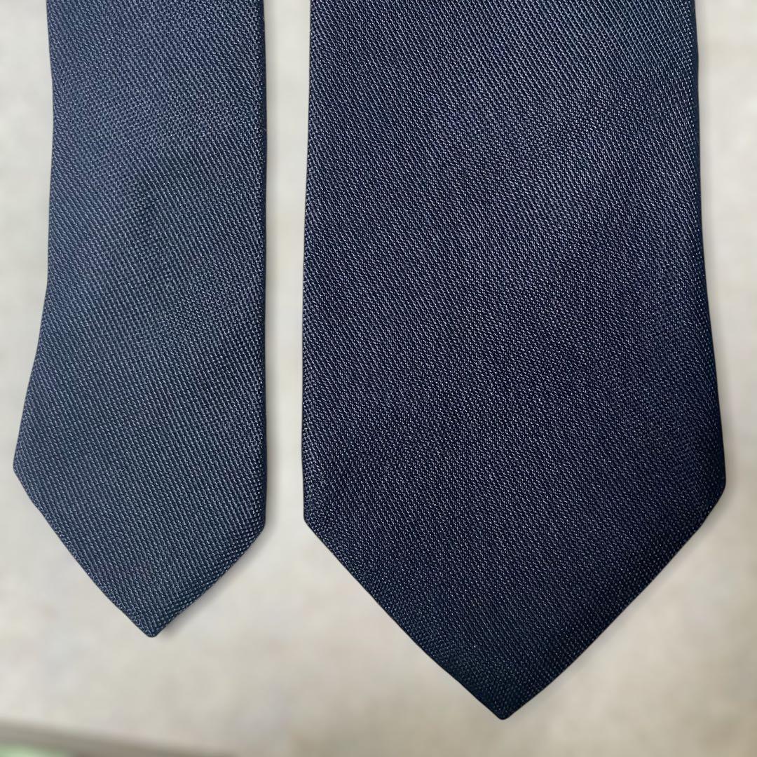 【超美品】ビームスエフ ソリッド ネイビー 紺色 シンプル メンズ ネクタイ