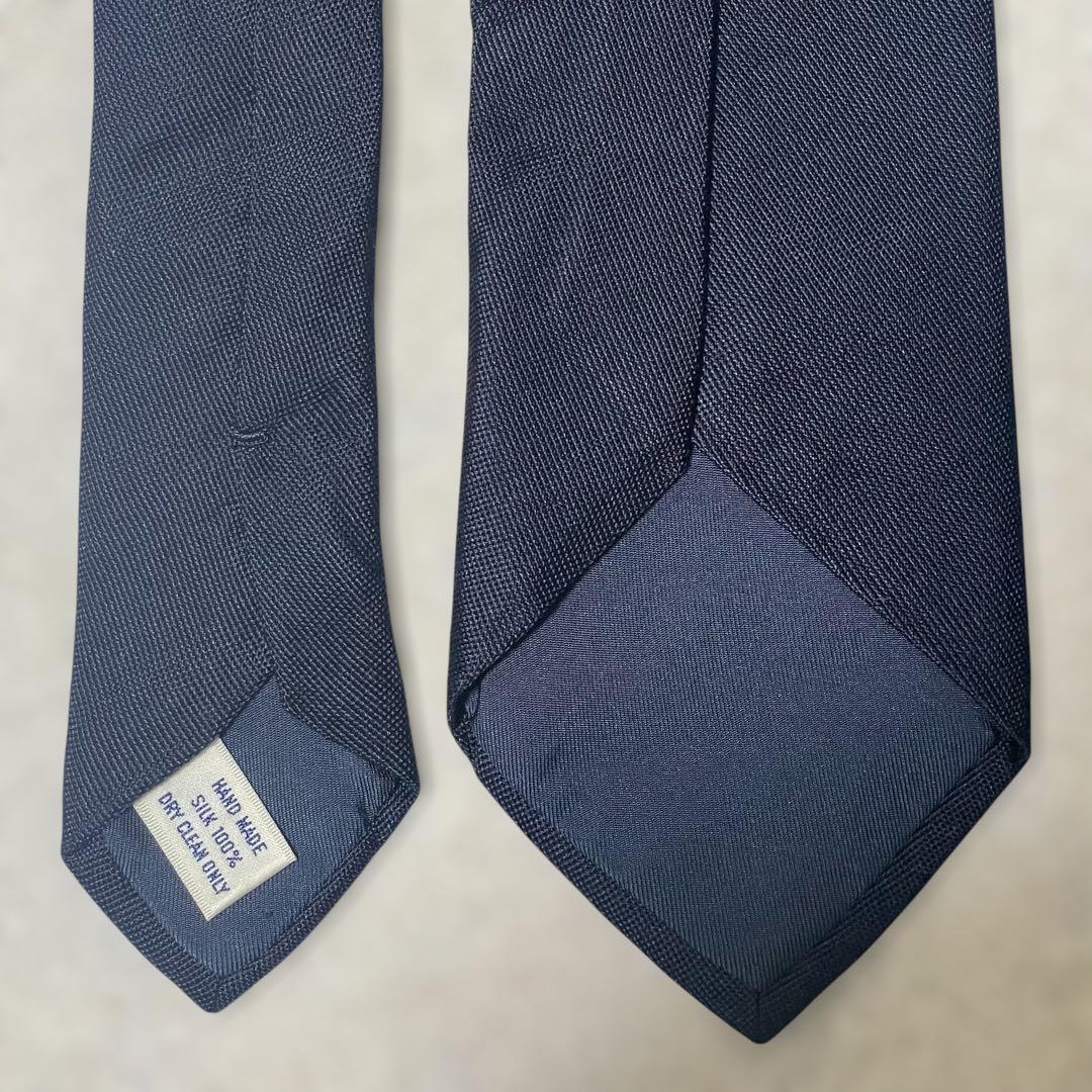 【超美品】ビームスエフ ソリッド ネイビー 紺色 シンプル メンズ ネクタイ
