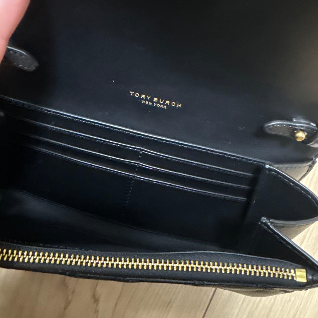 トリーバーチ　チェーンウォレット