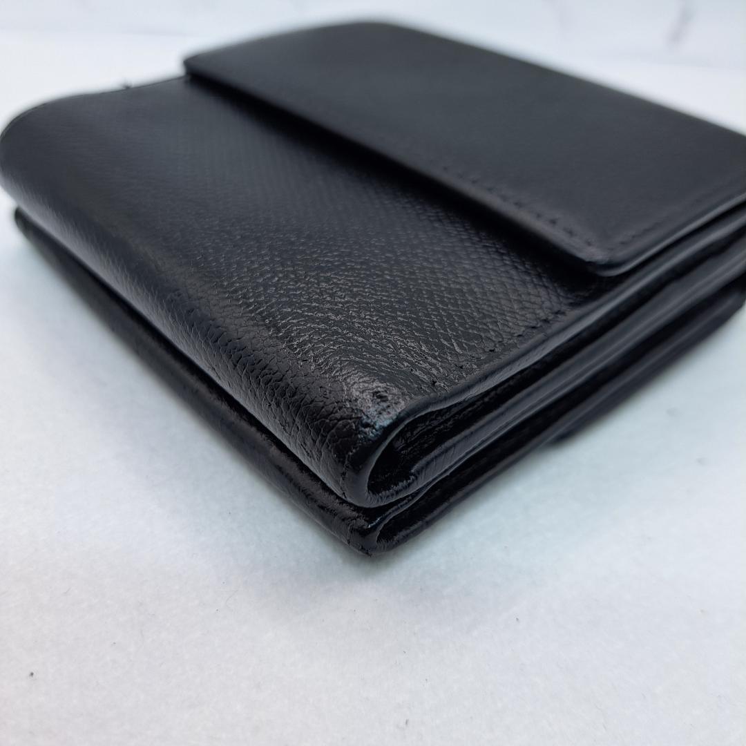 CHANEL　ココボタン　ブラック　三つ折り財布　財布