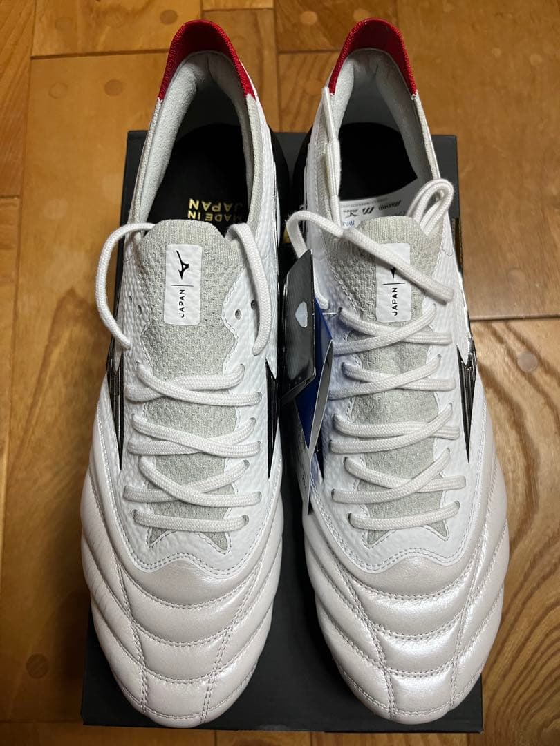 新品　特価　ミズノ　モレリア ネオ4 β JAPAN モレリア　26cm