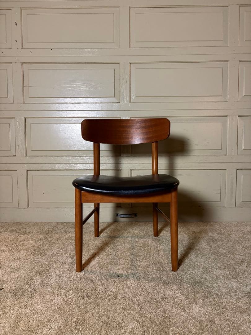 【ako】カリモク60 Tチェア ダイニングチェア スタンダードブラック