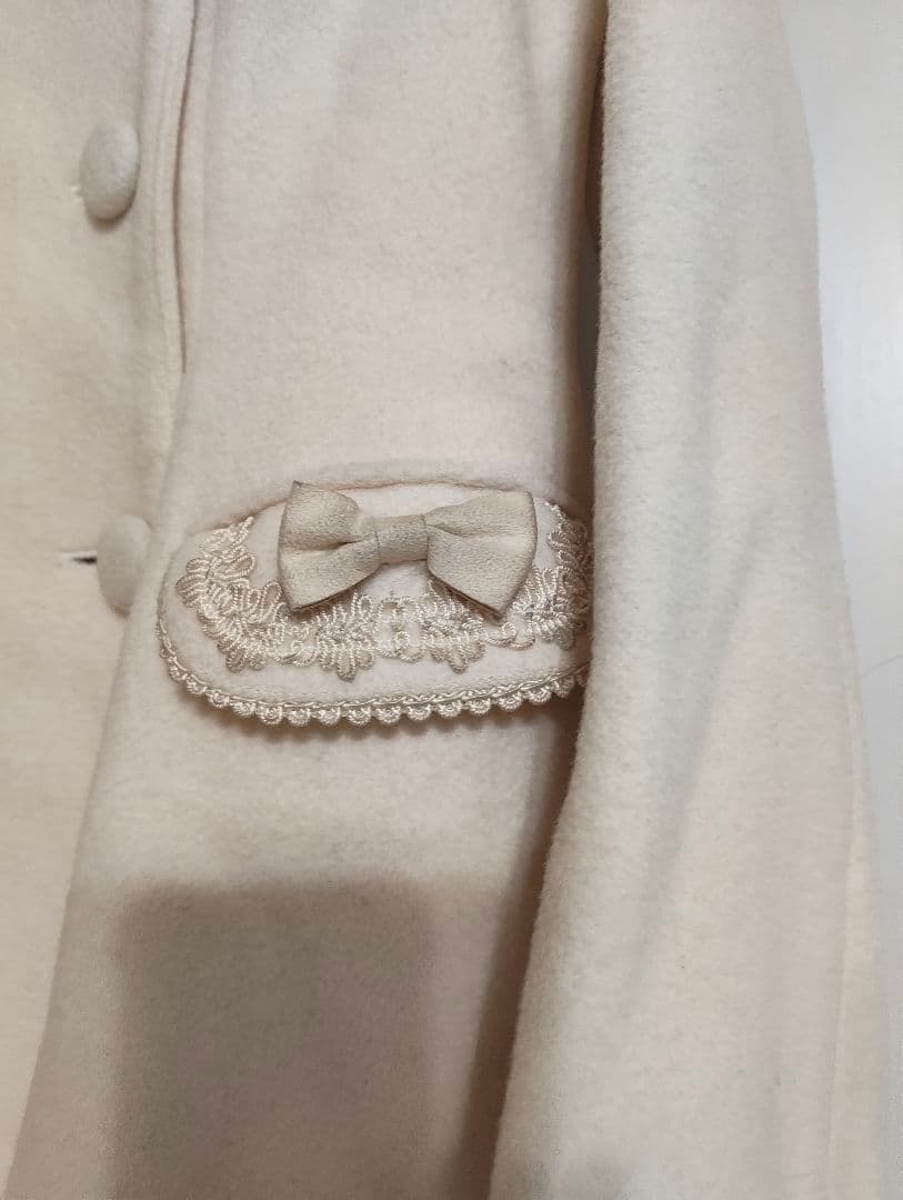 メアリーマグダレン アマンディーヌコート(オフホワイト)