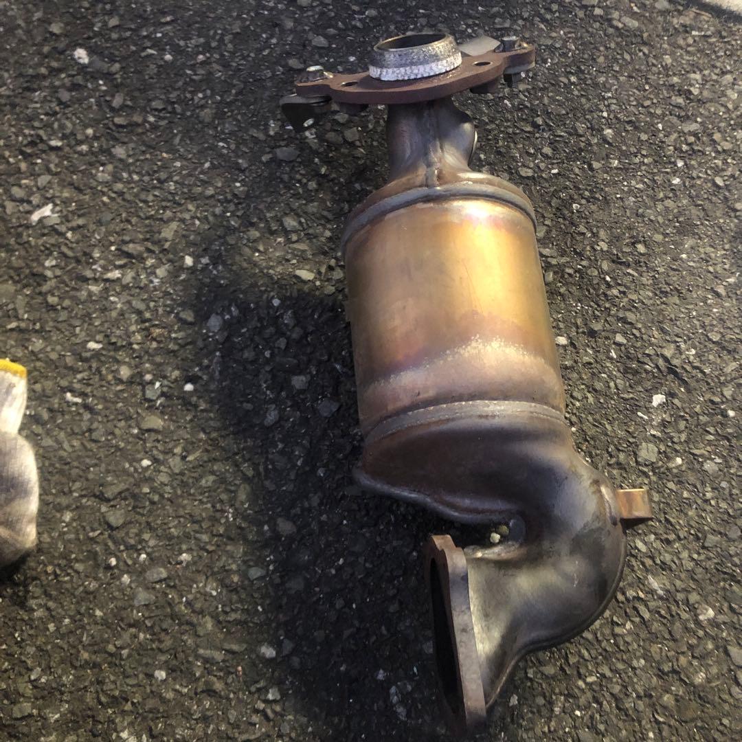 zc33s スイスポ 触媒