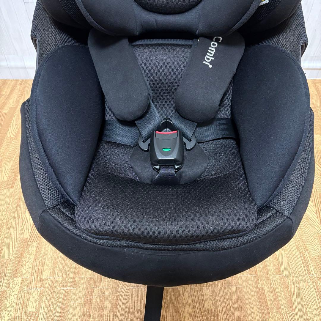 Combi THE S PLUS チャイルドシート isofix エッグショック