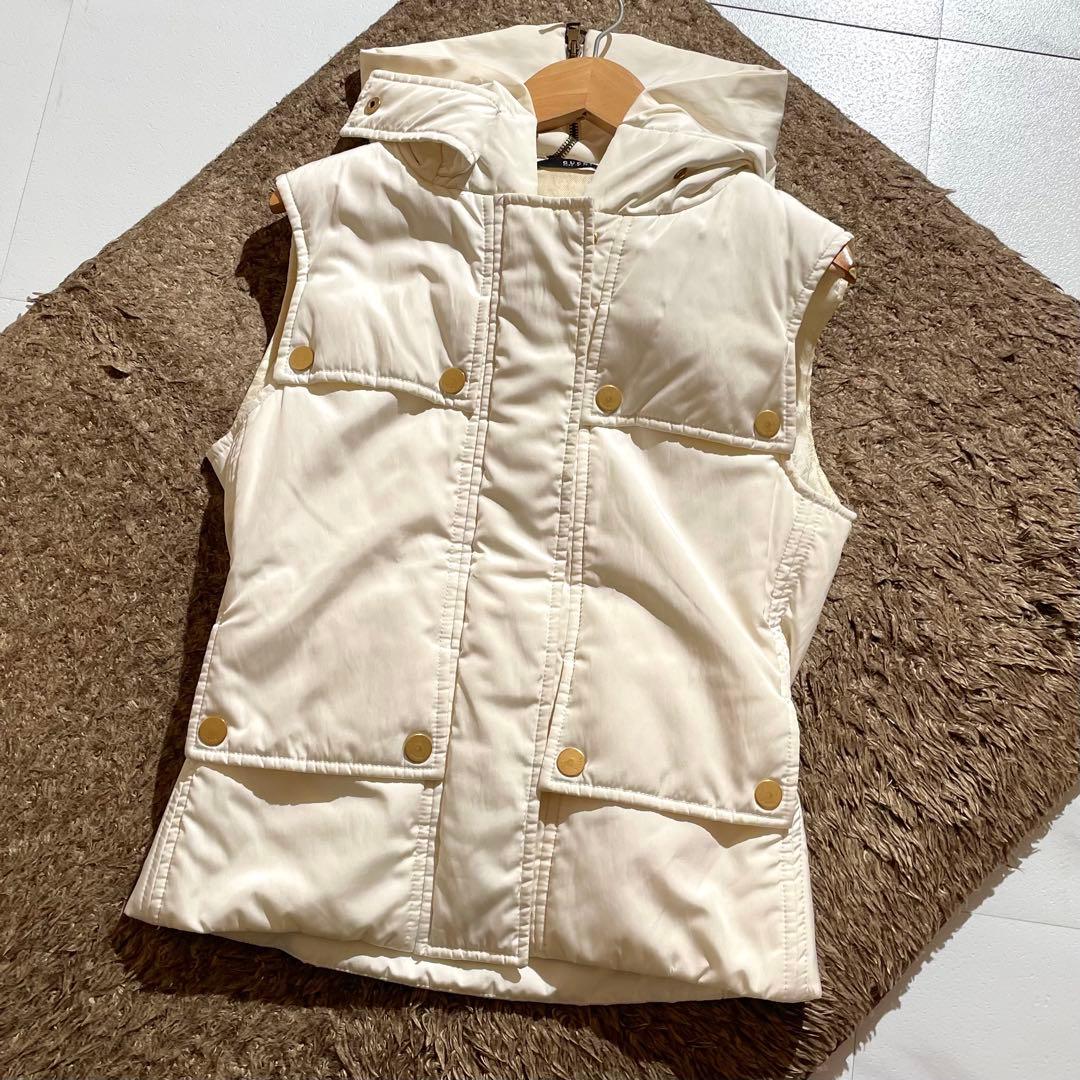 入手困難✨ GUCCI グッチ TOMFORD ダウンベスト GG柄 ベージュ系
