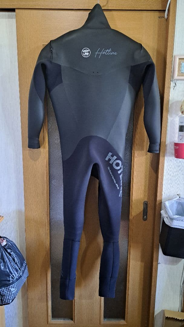 満月ポンHOTLINE ウエットスーツ　FIREFLYセミドライ