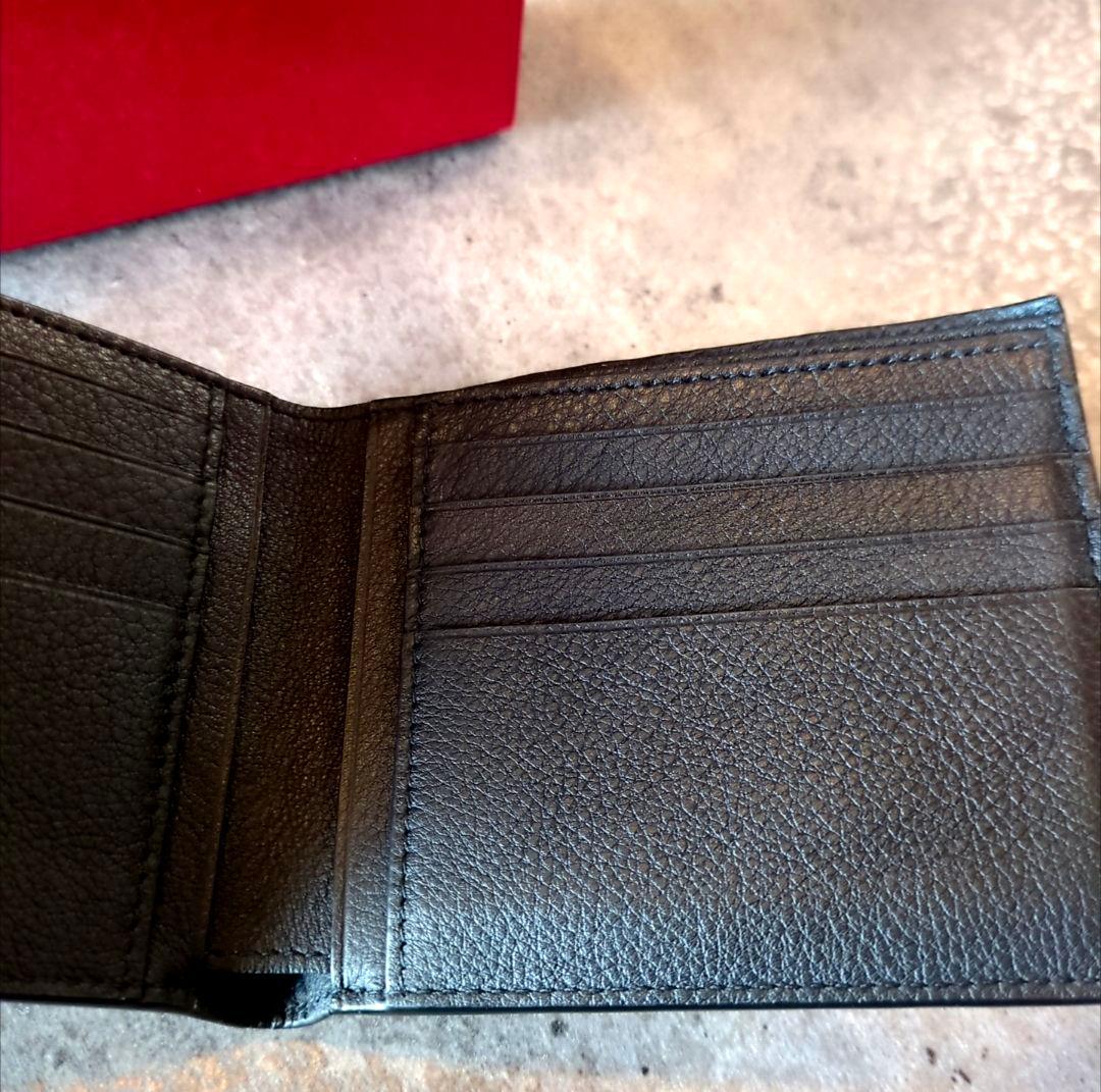 ⭐️激レア・極美品⭐️サルヴァトーレフェラガモ 二つ折り財布⭐エンボス⭐ブラック