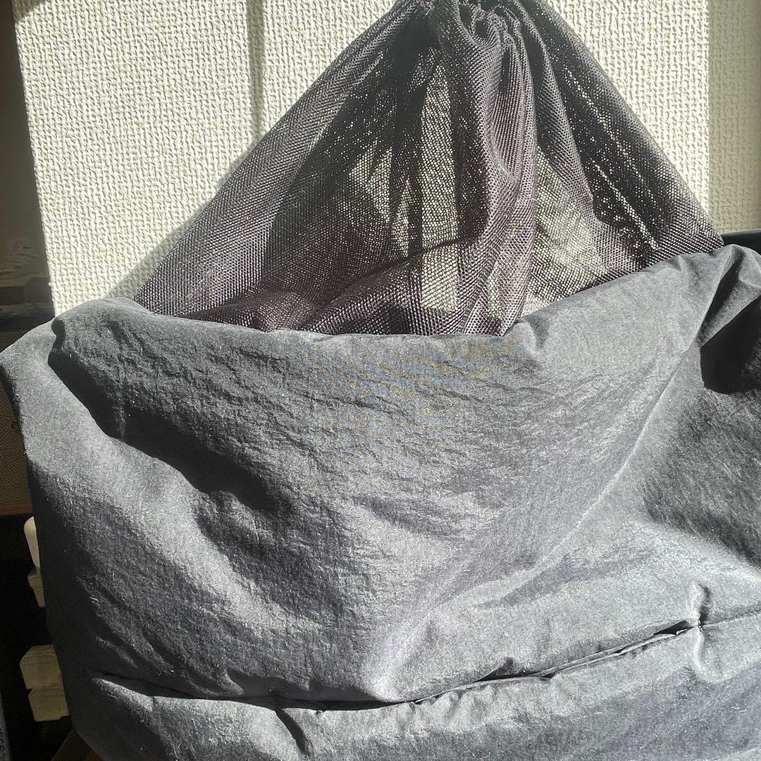 Howly Puff Sling Bag ブラック（犬用シュリンク）