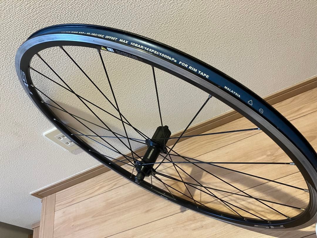 SHIMANO RS 完組ホイール ブラック
