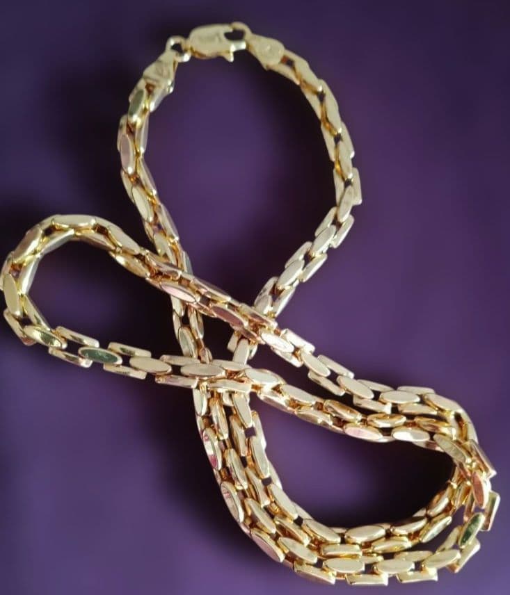 ７５０ゴールドネックレス 遺品整理