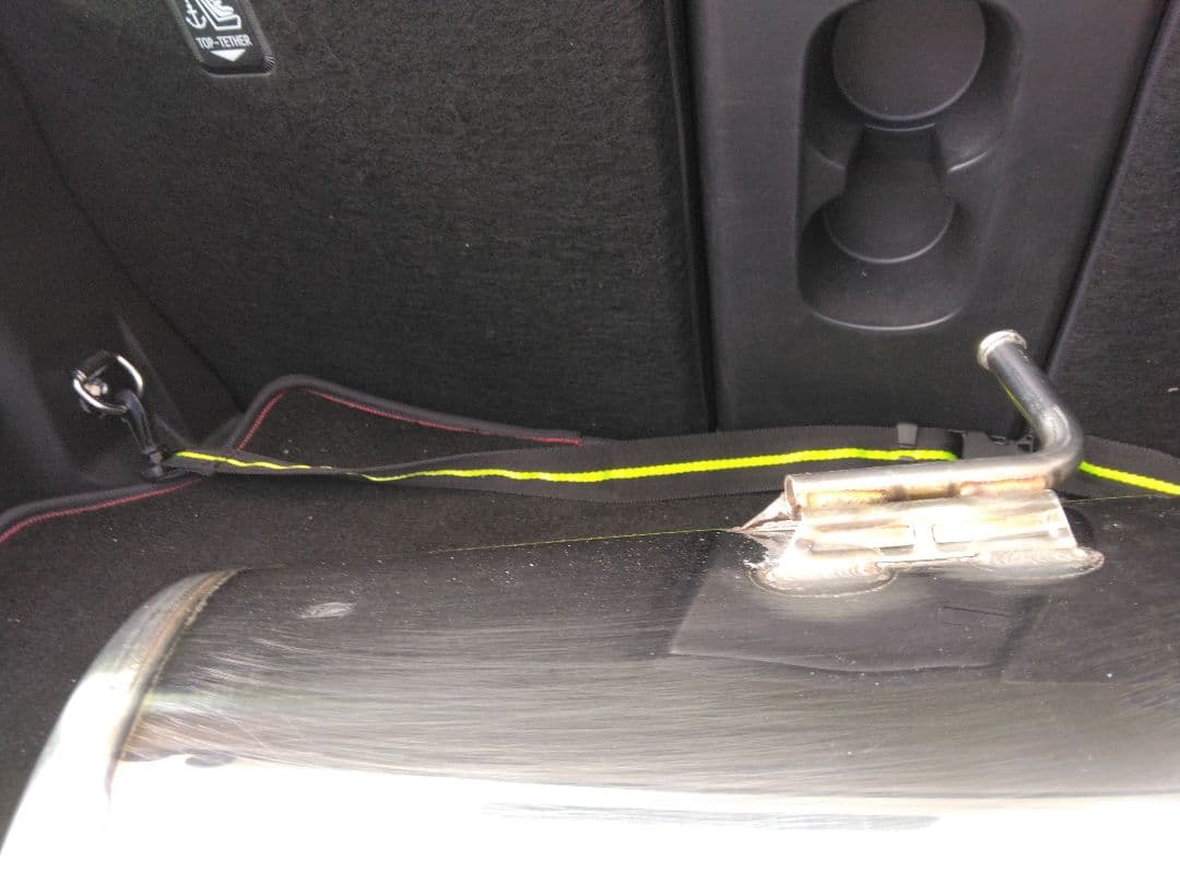 ヤリスクロス　ガナドールマフラー