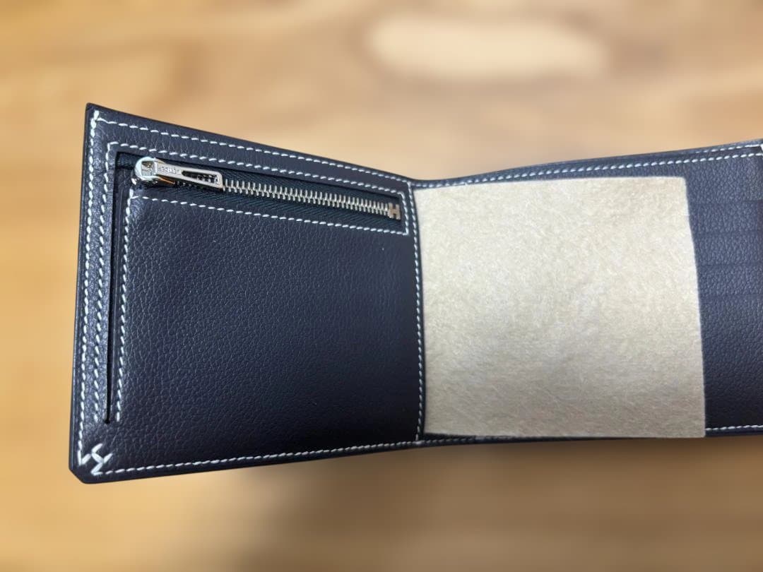 美品　エルメス Hセリエ コンパクト 二つ折り財布 シルバー金具